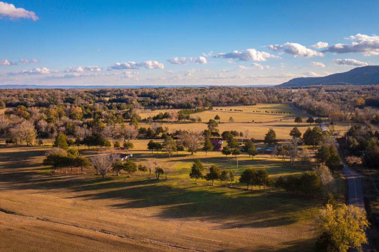 Nebo'S Foot, Hiking And Biking Escape With Game Shed Villa Dardanelle Buitenkant foto