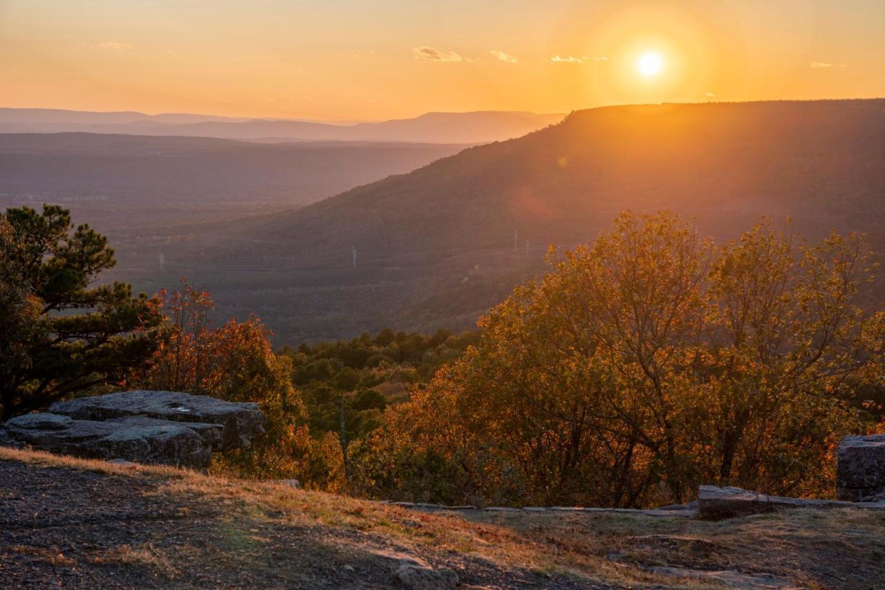 Nebo'S Foot, Hiking And Biking Escape With Game Shed Villa Dardanelle Buitenkant foto