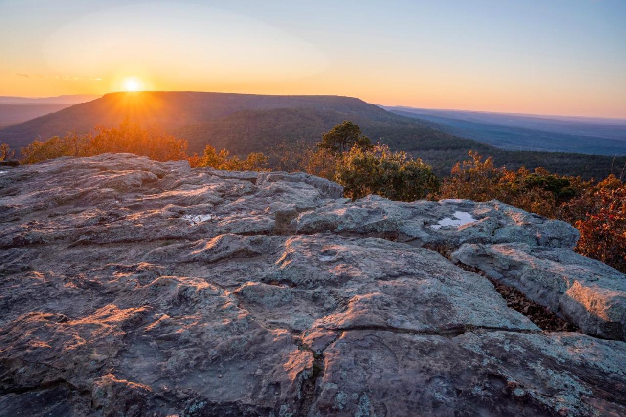 Nebo'S Foot, Hiking And Biking Escape With Game Shed Villa Dardanelle Buitenkant foto